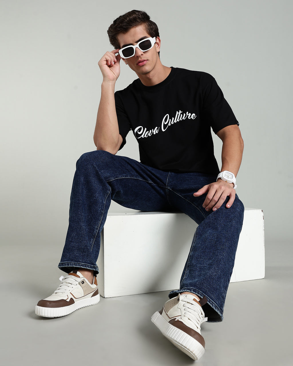 Nishikigoi Art Black Oversized Tee